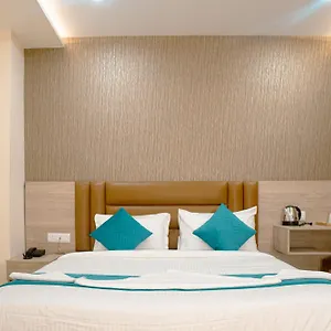 https://ananda-kashi.hotels-varanasi.com